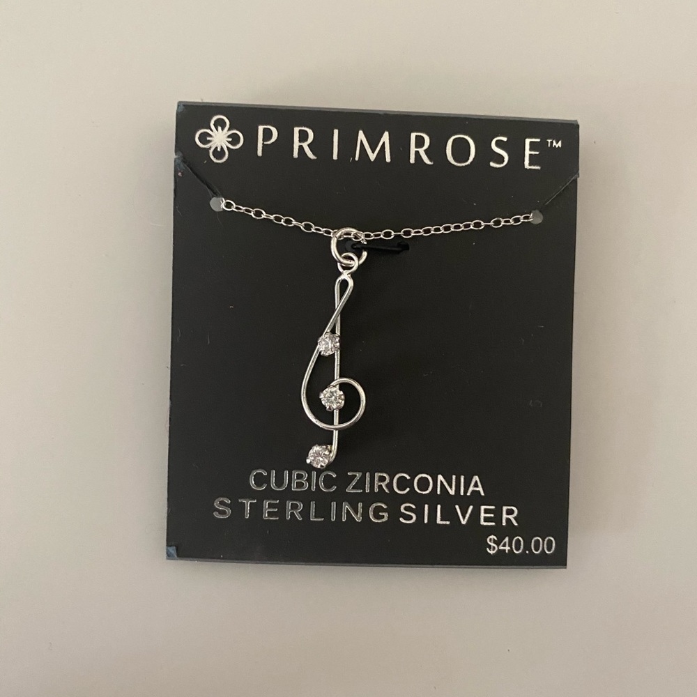 Music Note Necklace - Picture 2 of 3